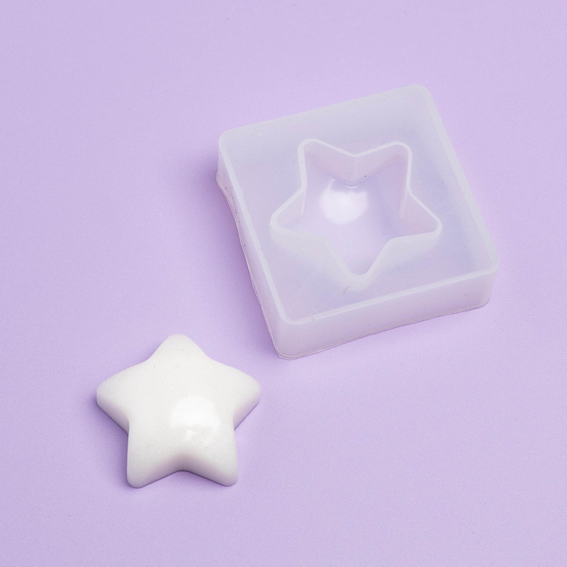 Silicone mold star