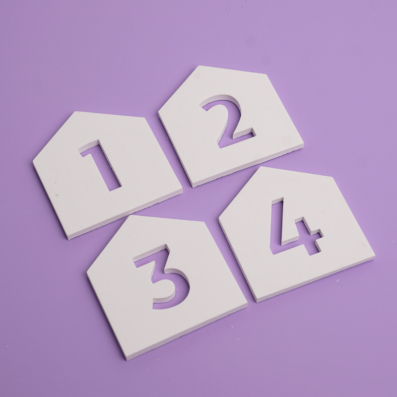 Cover gegossen Adventszahlen